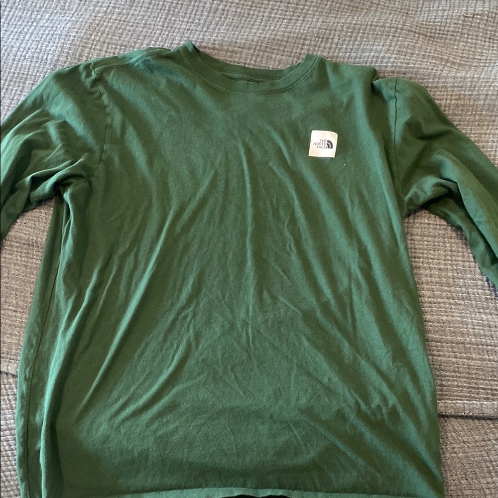 💚 BOGO- The North Face Green Long Sleeve Tee